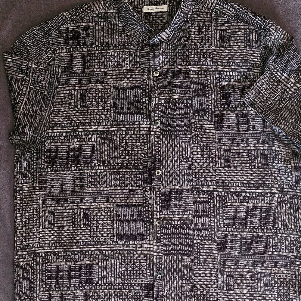 Tommy Bahama XXXL Black shirt